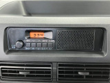 AM/FMラジオが付いています。