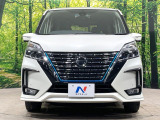 弊社では、全車『修復歴なし』のお車のみ取り扱っております。専任バイヤーによる厳選した仕入れの後、入庫後の車両チェックを行い、ネクステージが認定した高品質な中古車をご提供しております。