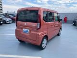 愛車を大切に乗って頂くために、ボディコーディングの施工をお勧めしております。輝くクルマになり日頃の手入れも簡単です。メンテナンスキット・施工証明書付きます。