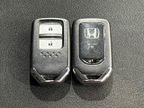 ★スマートキー★ キーを携帯しているだけでカギの開け閉めからエンジン始動までできるスマートキー!キーを取り出す必要がないので楽チンです