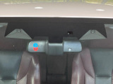 【アイサイトX】衝突被害軽減ブレーキはもちろん、『渋滞時ハンズオフアシスト』や『渋滞時発進アシスト』『カーブ前速度制御』等、従来よりも幅広いシーンで安全走行をサポートしてくれます。
