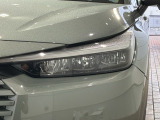 LEDヘッドライトは、点灯の瞬間から最大光量を発揮し、突然暗くなるトンネルなどでの安定感を高めます。