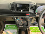 ご納車前に納車点検(法定12ヶ月点検相当)を実施し、基本性能に関わる機能や状態を徹底的に点検します。