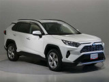 ご覧の車両以外にも多数のU-CARを展示販売しております。