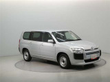 ご覧の車両以外にも多数のU-Carを展示販売しております。