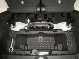 【車載工具】タイヤ交換には必需品ですね!万が一に役立つ工具です。緊急時に備え、使い方をしっかり覚えておきましょう。