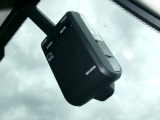 映像・音声などの運転中の記録を残す「ドライブレコーダー」。事故などを起こした、起こされた時の証拠になりますので、もしもの時も安心です。