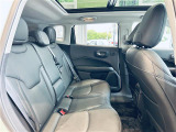 ◆LIBERALAは、輸入車選びの新たなスタイルを提案するインポート・セレクト・ブランドです。オーナー様となる方がクルマから直接感じる感性を第一にした、最良の一台との出会いをコーディネートいたします。