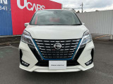 セレナ 1.2 e-POWER ハイウェイスターV 