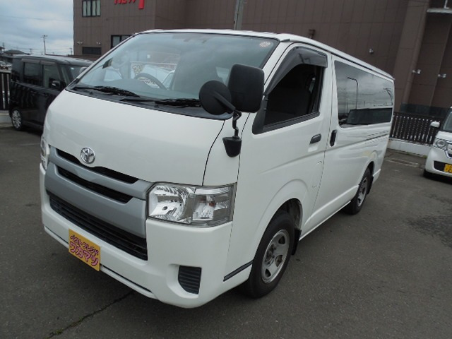トヨタ ハイエースバン 