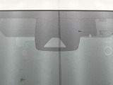 【トヨタセーフティセンス】走行中に前方の車両等を認識し、衝突しそうな時は警報とブレーキで衝突回避と被害軽減をアシスト。より安全にドライブをお楽しみいただけます。