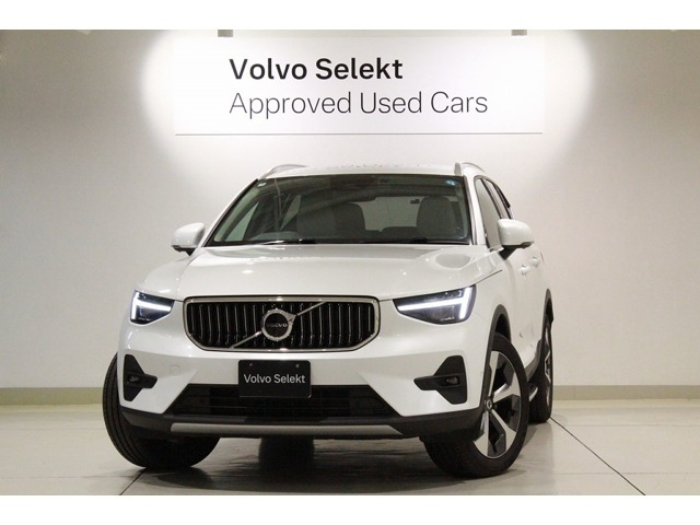 XC40 ウルトラ B4 AWD 4WD