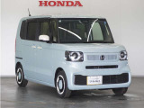 ◆純正ホイール装着車◆シンプルなデザインのホイールキャップ付きです。