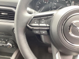 大人気SUV・CX-5入荷です!元当社試乗車!人気のクリーンディーゼルモデル!CX-5はフルモデルチェンジでガソリンモデルのみになりましたので、高年式のディーゼル車をお求めの方は是非お急ぎ下さい!
