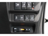 ホンダセンシング搭載!誤発進抑制機能・路外逸脱抑制機能・歩行者事故低減ステアリング・車線維持支援システム・先進車発進お知らせ機能など多彩な先進安全機能でより安全で快適なドライブを支援します。