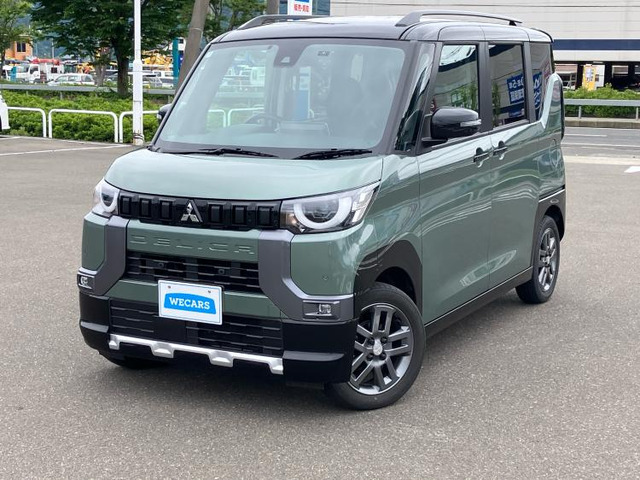 デリカミニ T プレミアム 4WD 
