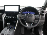 運転席廻りです。