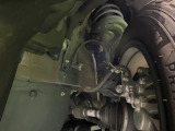 お車を安心してお乗りいただく為には、足回りの定期点検が欠かせません。サービスサポート(有償保証)では無料点検もご提供しており、安心のカーライフをお過ごしいただけるサポート体制が整っています。