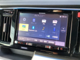 ナビゲーション。使いやすいナビで目的地までしっかり案内してくれ、各種オーディオ再生機能も充実しています。