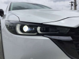 LEDヘッドランプ装備・消費電力が少なく明るいので夜間走行も安心して運転出来ます。