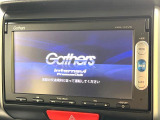 【純正ナビ】人気の純正ナビを装備。オーディオ機能も充実しており、Bluetooth接続すればお持ちのスマホやMP3プレイヤーの音楽を再生可能!毎日の運転がさらに楽しくなります!!