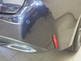 コーナーセンサーもついておりますので、駐車時も安心です。