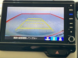 見にくい後方をモニターに映してくれるバックモニター搭載!駐車時にとても便利な機能です♪