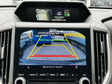 【バックモニター】車庫入れなど目視と合わせモニターで確認できて安心です。