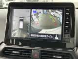 アラウンドビューモニターです!上空から貴方のお車をモニタニングしている様に車両の周りの安全確認が出来ます!