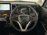 運転席、助手席エアバックに加え、「サイドカーテンエアバッグ」で万が一の側面からの衝突の際に乗員を守ります!