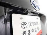 バックモニター付なので後退時に後方が見えるので安心。 車は構造上、死角がたくさんなので万が一を考えると必須ですね。 あくまで補助の為の装備、バックは目視で確認する事が重要ですよ。
