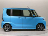 両側パワースライドドア付きだから、狭い駐車スペースなどでの 乗り降りラクラク!小さなお子さまのいるご家庭には嬉しい装備。