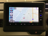 ナビゲーションはフルセグTV、インターナビ対応のGathers純正メモリーナビを搭載しています。Bluetoothオーディオ機能がありますので、スマートフォンなどの音楽も再生できます。