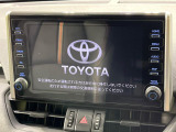 【9インチ ディスプレイオーディオ】大画面ディスプレイへお持ちのスマートフォンと連携して、ナビやbluetoothでの音楽再生が可能です♪デザインはもちろん操作性も良好!別途ナビ機能の取付可能です♪