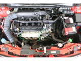 エンジンルームもしっかりクリーニングして納車致します!ご購入後のオイル交換等のメンテンナンスも当社にお任せください♪