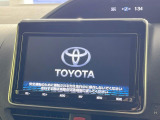 【純正9型ナビ】人気の純正ナビを装備。オーディオ機能も充実しており、Bluetooth接続すればお持ちのスマホやMP3プレイヤーの音楽を再生可能!毎日の運転がさらに楽しくなります!!