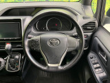 【ステアリングスイッチ】運転中、前方から目線をそらすことなく、オーディオ等の操作が可能な便利機能!安心&快適なドライブを演出してくれます♪