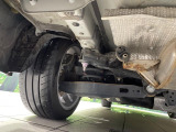 お車を安心してお乗りいただく為には、足回りの定期点検が欠かせません。サービスサポート(有償保証)では無料点検もご提供しており、安心のカーライフをお過ごしいただけるサポート体制が整っています。