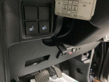 運転席・助手席シートヒーター付いてます!