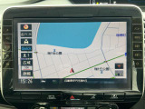 見やすい日産純正ナビゲーションです。