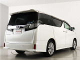 当店では、厳選された車両のみ展示しております。アルファード・ヴェルファイアに特化した専門店ならではの豊富な在庫の中から、お気に入りの一台をお探しください!