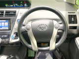 【純正革巻きステアリング】上質な革を使用することで、手にしっかり馴染みとても運転しやすいハンドルです♪