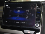 ナビゲーションは純正8インチメモリーナビ(VXU-2257NBi)を装着しております。AM、FM、CD、DVD再生、Bluetooth、音楽録音再生、フルセグTVがご使用いただけます。