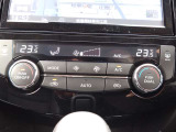 運転席と助手席それぞれにお好みの温度を設定することができる、左右独立温度調整機能付フルオートエアコンを装備しています。