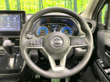 【純正革巻きステアリング】上質な革を使用することで、手にしっかり馴染みとても運転しやすいハンドルです♪