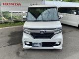 お客様に安全で快適なカーライフをお送りいただくために、中古車にも高いレベルの品質基準を設け、その基準に従って、全ての中古車について納車前整備を実施しています。