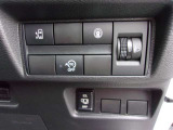 エマ-ジェンシ-ブレ-キ、VDC、車線逸脱防止、踏み間違い防止アシスト付き。