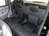 ゆとりある広々とした車内空間は、ドライブを始め買い物やレジャーなど、幅広く活躍します。一人でもみんなとでもお出かけを楽しみましょう!