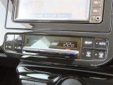 オートエアコンで車内はいつでも快適です♪