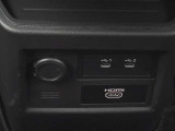 Type-CのUSBとHDMIの差し込み口があります。